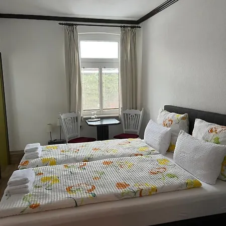 Ξενοδοχείο Restaurant- Hotel- Biergarten Haduloha